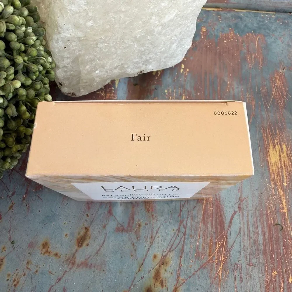 Laura Geller Baked Balance-n-Brighten Color Correcting Foundation FAIR NIB